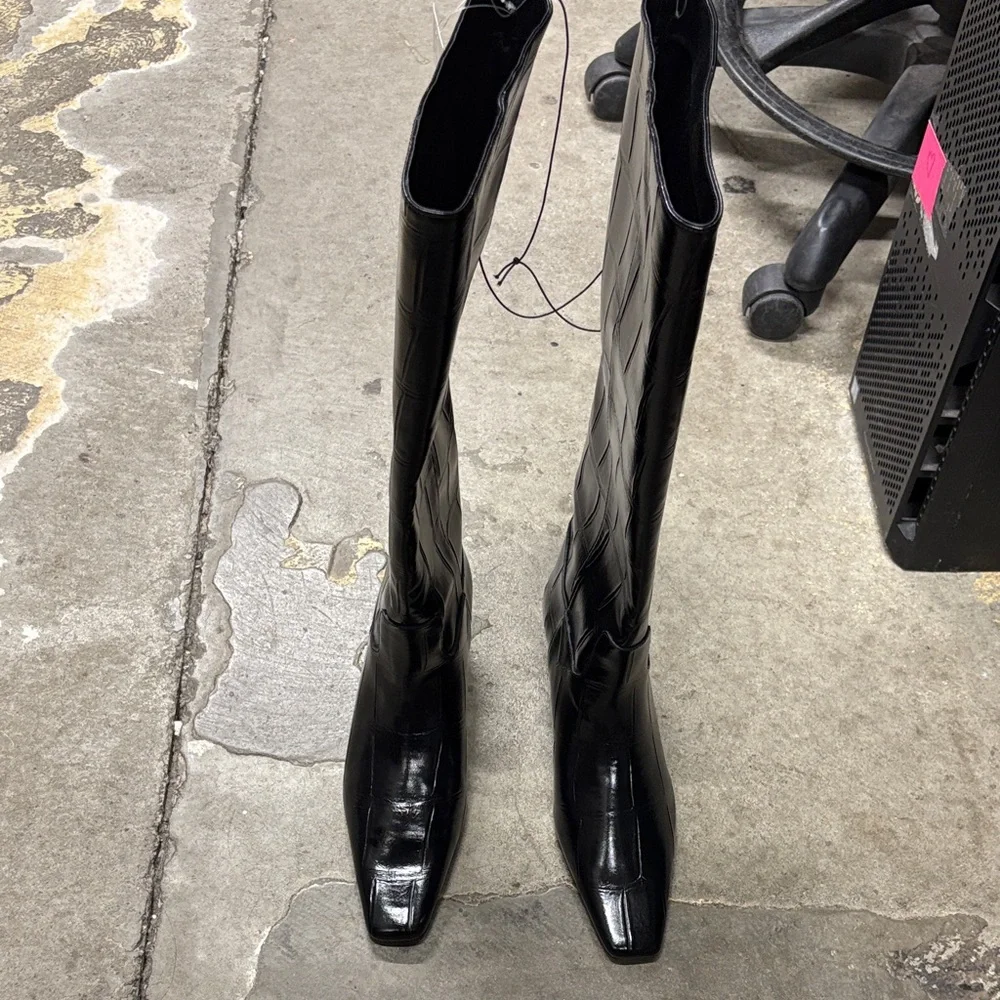 BNWT H&M Croc Black Knee-High Boots - Picture 7 of 12